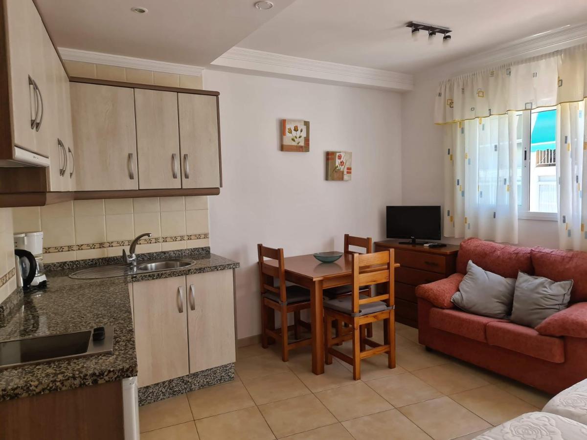 Apartamentos El Barrio Nerja Ngoại thất bức ảnh